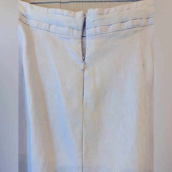 63*. CHEROKEE BRAND Women’s Light Blue Denim A-Line Skirt
Size:6 - Picture 7 of 14